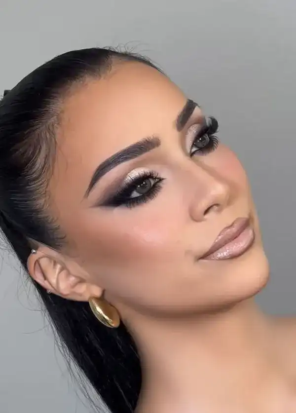 مدل آرایش اسموکی + آرایش اسموکی چشم ها رو جذاب تر میکنه 