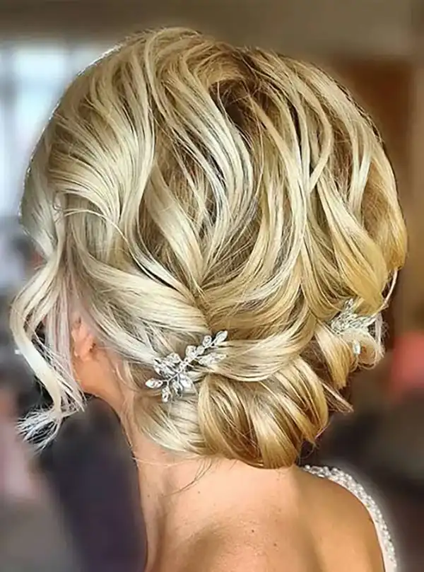 مدل شینیون موی کوتاه + زیباترین مدل شینیون موی کوتاه برای استایل خاص