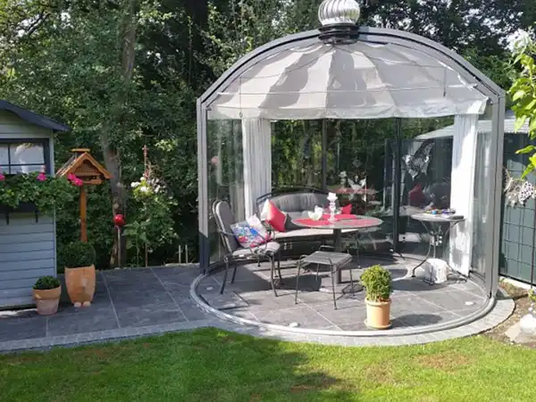 مدل آلاچیق شیشه ای + مدل آلاچیق شیشه ای و ایجاد روف گاردن خاص و یونیک