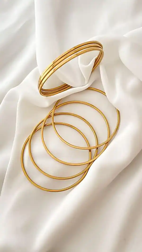 مدل النگو باریک + جز جداییناپذیر زیورآلات طلا در بین خانمها مدل النگو باریک شیک