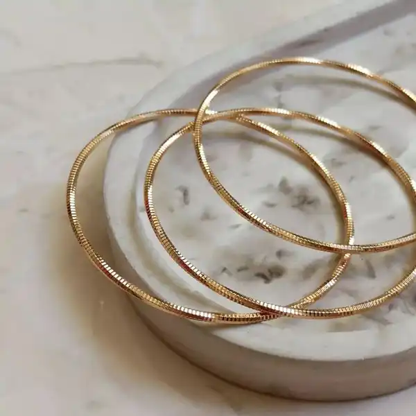 مدل النگو باریک + جز جداییناپذیر زیورآلات طلا در بین خانمها مدل النگو باریک شیک