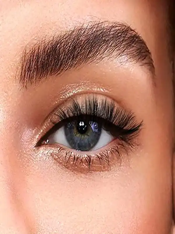مدل آرایش ابرو + چهره ای شاداب و زیبا با مدل آرایش ابرو جذاب