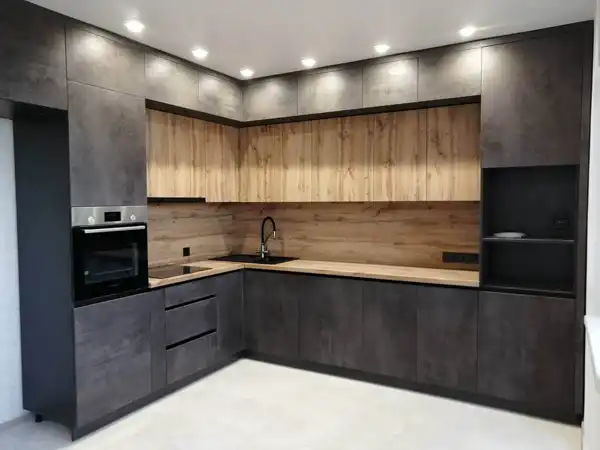 مدل آشپزخانه ال کوچک + آشپزخانه روشن و نورگیر لوکس با مدل ال کوچک