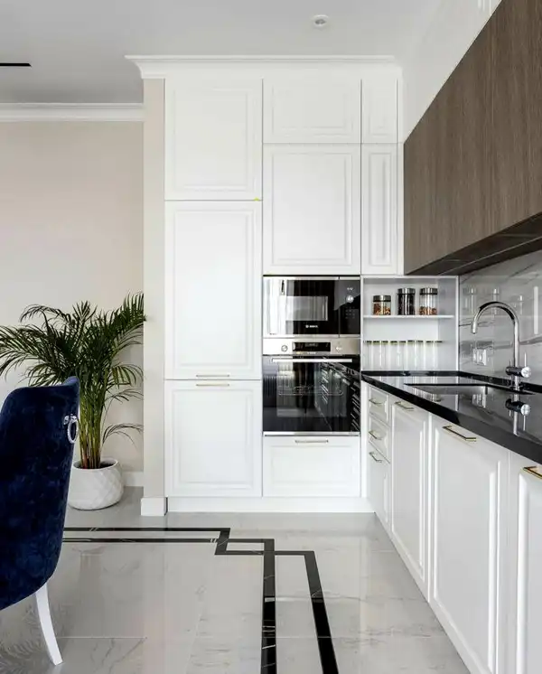 مدل آشپزخانه ال کوچک + آشپزخانه روشن و نورگیر لوکس با مدل ال کوچک