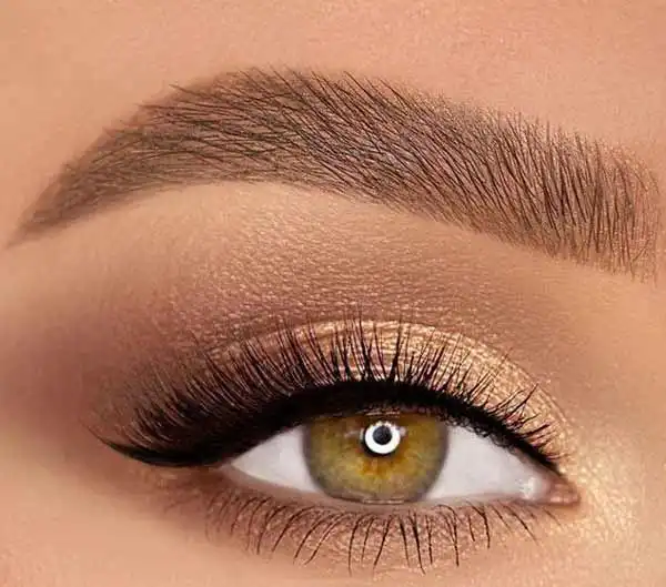 مدل چشم گرد + مدل چشم‌های گرد با استفاده از تکنیک‌های آرایشی مناسب 