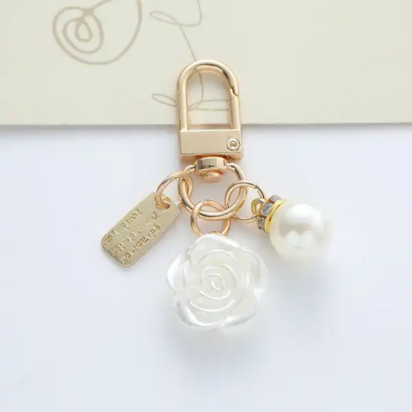 مدل جاکلیدی با مروارید +  یک جاکلیدی زیبا و پینترستی با مدل جاکلیدی با مروارید