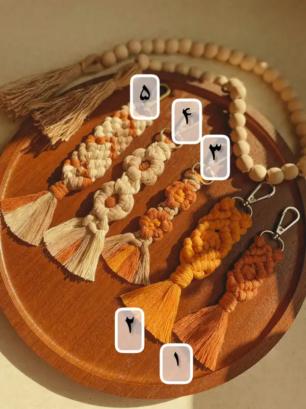 مدل جاکلیدی مکرومه + با مدلهای متفاوت و بینظیر جاکلیدی مکرومه هم نظم را به کلیدهایت ببخش و هم دکور دیوارت را زیبا کن!