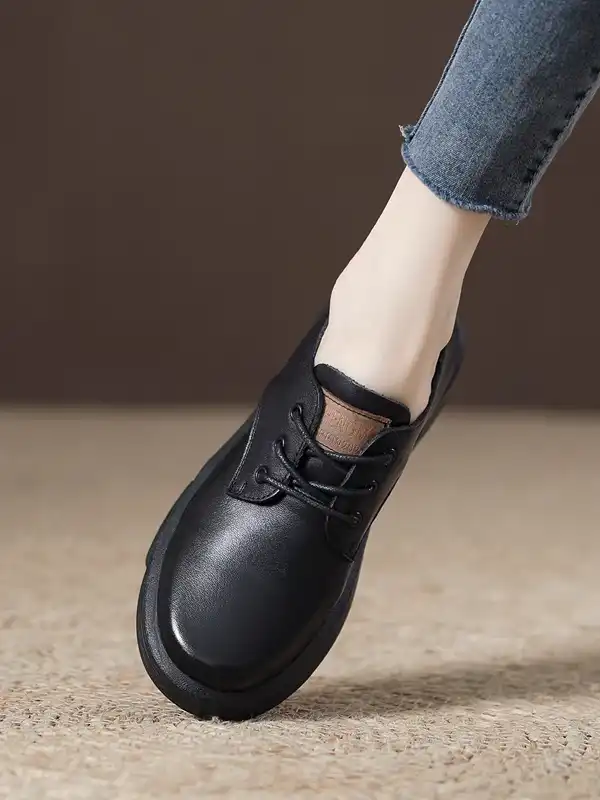 مدل کفش اداری زنانه + ظاهری رسمی و شیک با مدل کفش اداری زنانه با دوختی ظریف