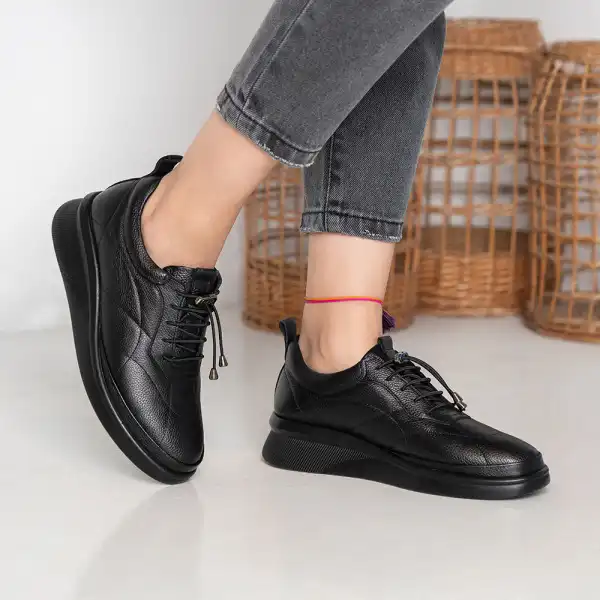 مدل کفش اداری زنانه + ظاهری رسمی و شیک با مدل کفش اداری زنانه با دوختی ظریف