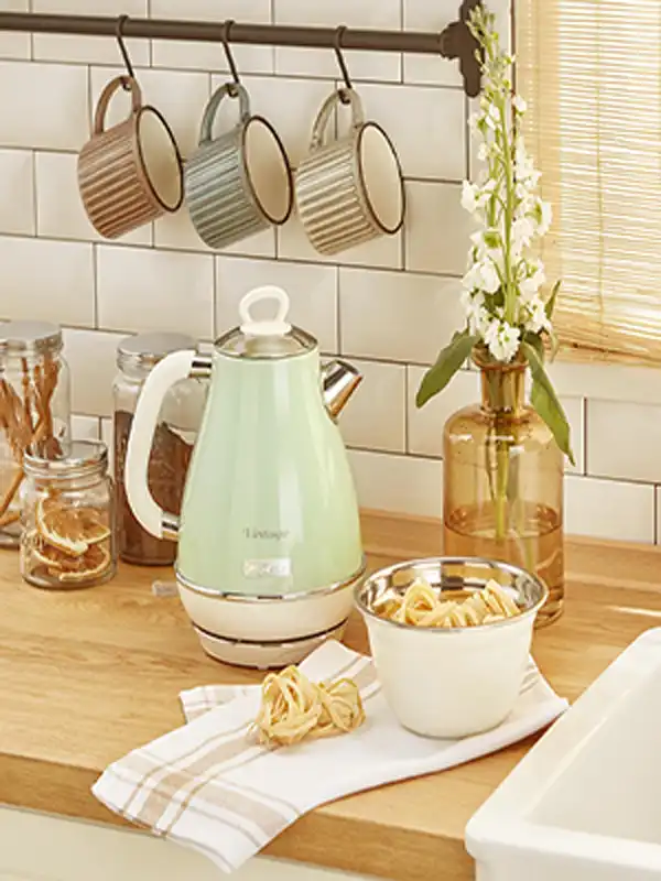 مدل کتری قوری برقی جدید + آشپزخانه ای مدرن با مدل کتری قوری برقی جدید و لوکس