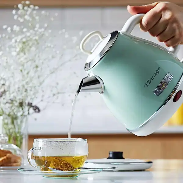 مدل کتری قوری برقی جدید + آشپزخانه ای مدرن با مدل کتری قوری برقی جدید و لوکس