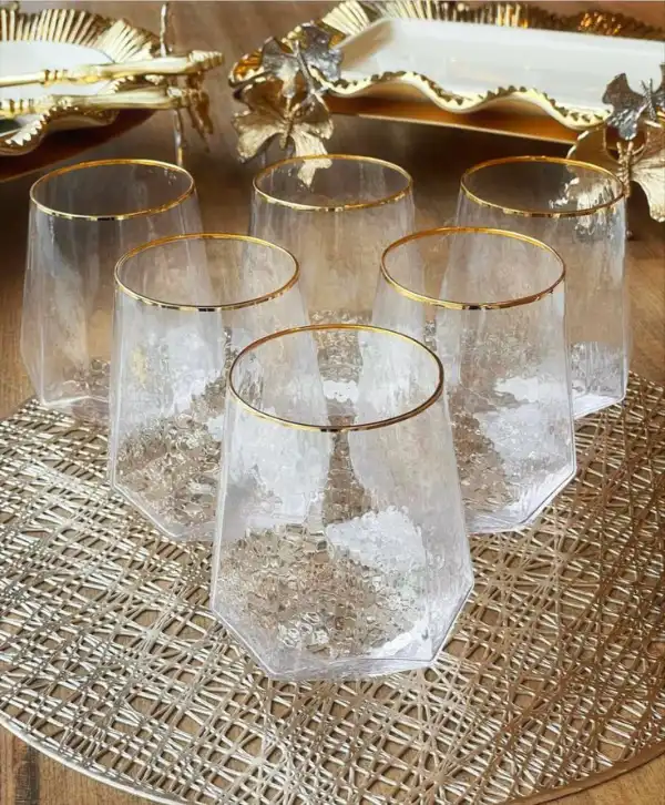 مدل لیوان شیک + نمونه‌ای خاص برای پذیرایی بینظیر با مدل لیوان شیک