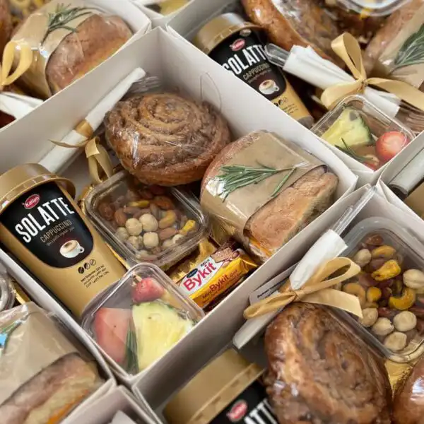 مدل پک پذیرایی شیک + مدل پک پذیرایی شیک با طراحی جذاب و بسته‌بندی لوکس