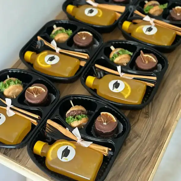 مدل پک پذیرایی ساده + پذیرایی خاص و به یاد ماندنی با مدل پک پذیرایی ساده