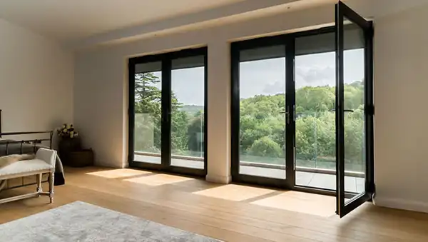 مدل پنجره های مدرن + مدل پنجره های مدرن که با دکوراسیون ساختمان هارمونی دارند