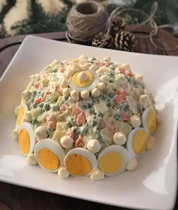 مدل سالاد الویه ساده + جدیدترین تزیینات مدل سالاد الویه ساده برای مهمانی و مجالس 