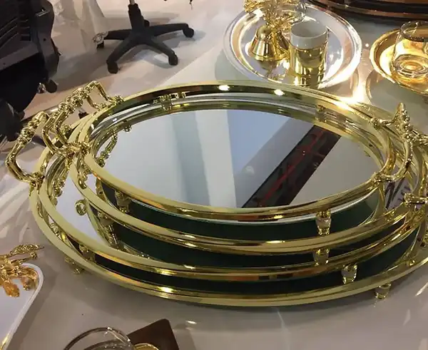 مدل سینی استیل جدید + سینی استیل پذیرایی یکی از ابزارهای کلیدی در هر آشپزخانه مدرن و حرفه‌ای است که میتونید انواع مدرن و ترند آن را اینجا ببینید