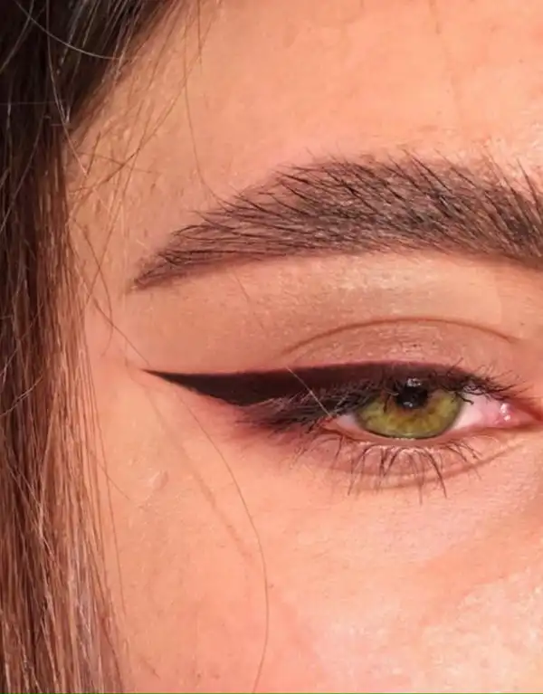 مدل تاتو خط چشم گربه ای + مدل تاتو خط چشم گربه ای و جلوه جادویی و گیرا چشمها 