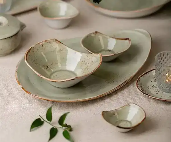 مدل ظرف غذاخوری جدید + میزی جذاب و چشمگیر با مدل ظرف غذاخوری جدید