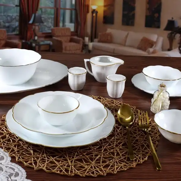 مدل ظرف غذاخوری جدید + میزی جذاب و چشمگیر با مدل ظرف غذاخوری جدید