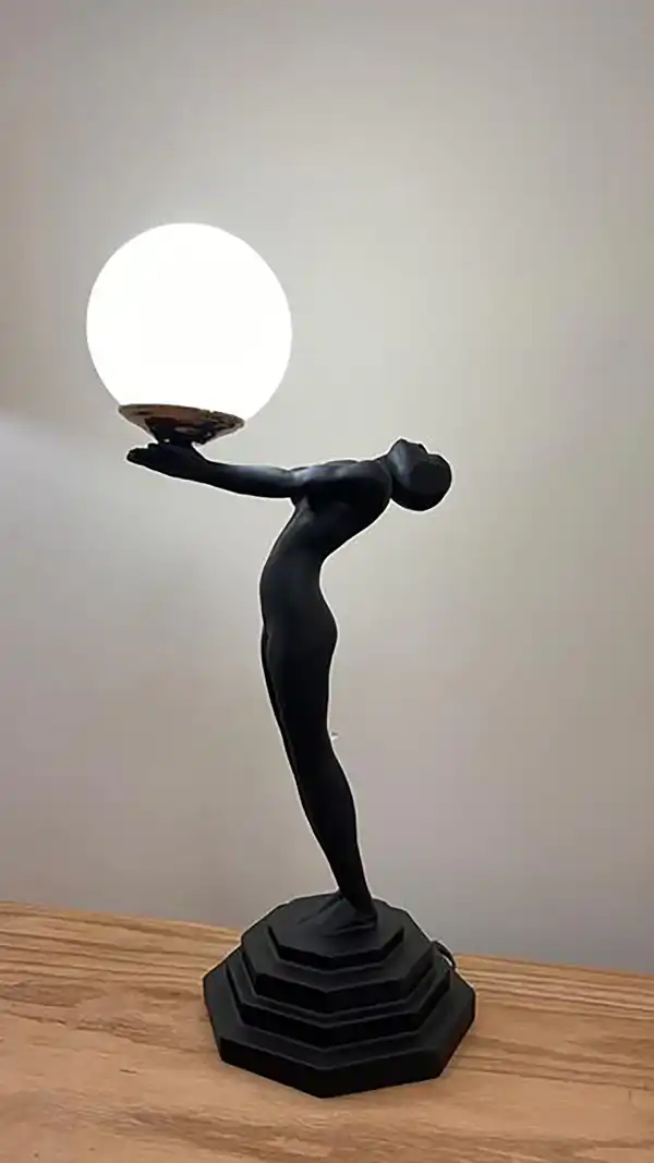 مجسمه بزرگ برای منزل + دکوراسیون مدرن و مینیمال با مجسمه بزرگ برای منزل