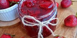 طرز تهیه مربای توت فرنگی مخصوص با طعمی بی نظیر