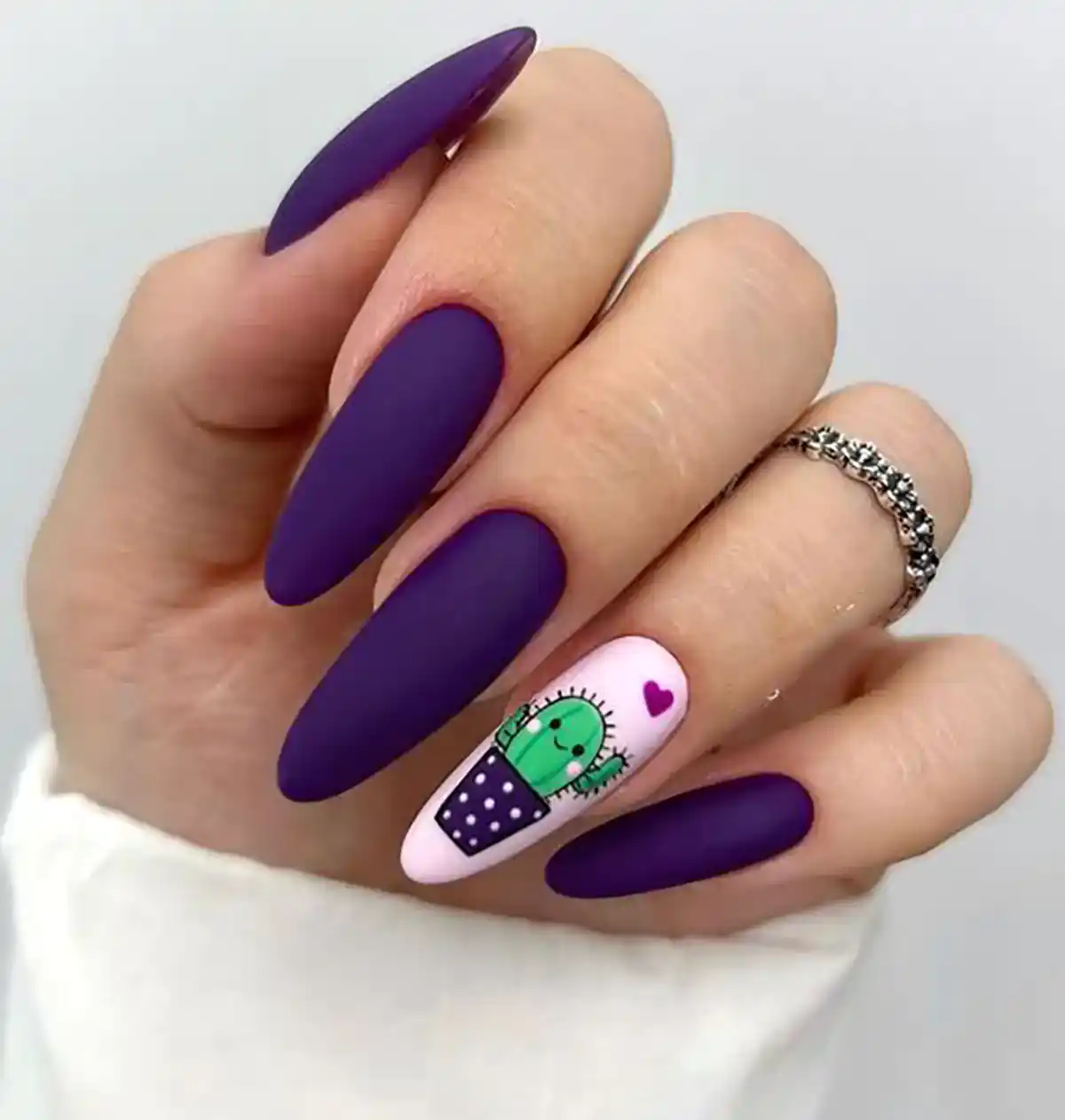 ناخن با طراحی کاکتوس