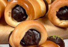 طرز تهیه نان قیفی شکلاتی