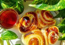 طرز تهیه نان مربایی