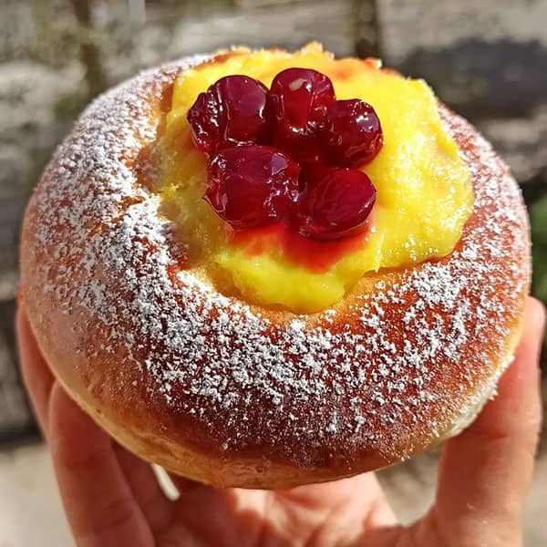 طرز تهیه نان شیرینی کرم دار , دستور پخت نان شیرینی کرم دار