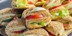 طرز تهیه نان سیمیت پوآچا ترکیه ای با طعمی بی نظیر