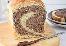 طرز تهیه نان تست دو رنگ