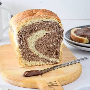 طرز تهیه نان تست دو رنگ