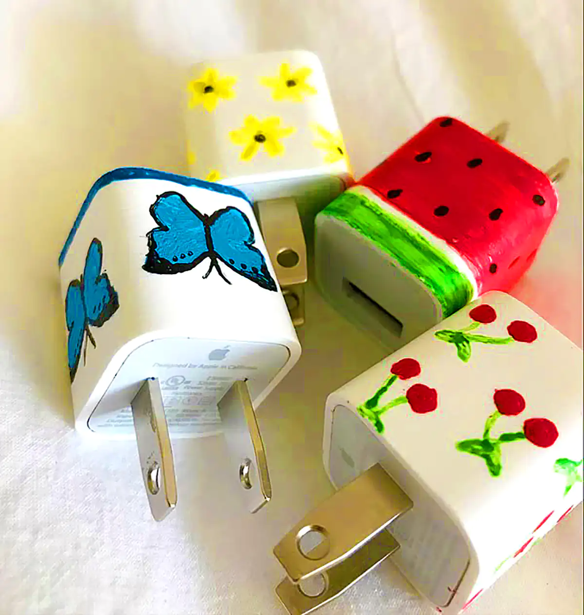 نقاشی روی شارژر