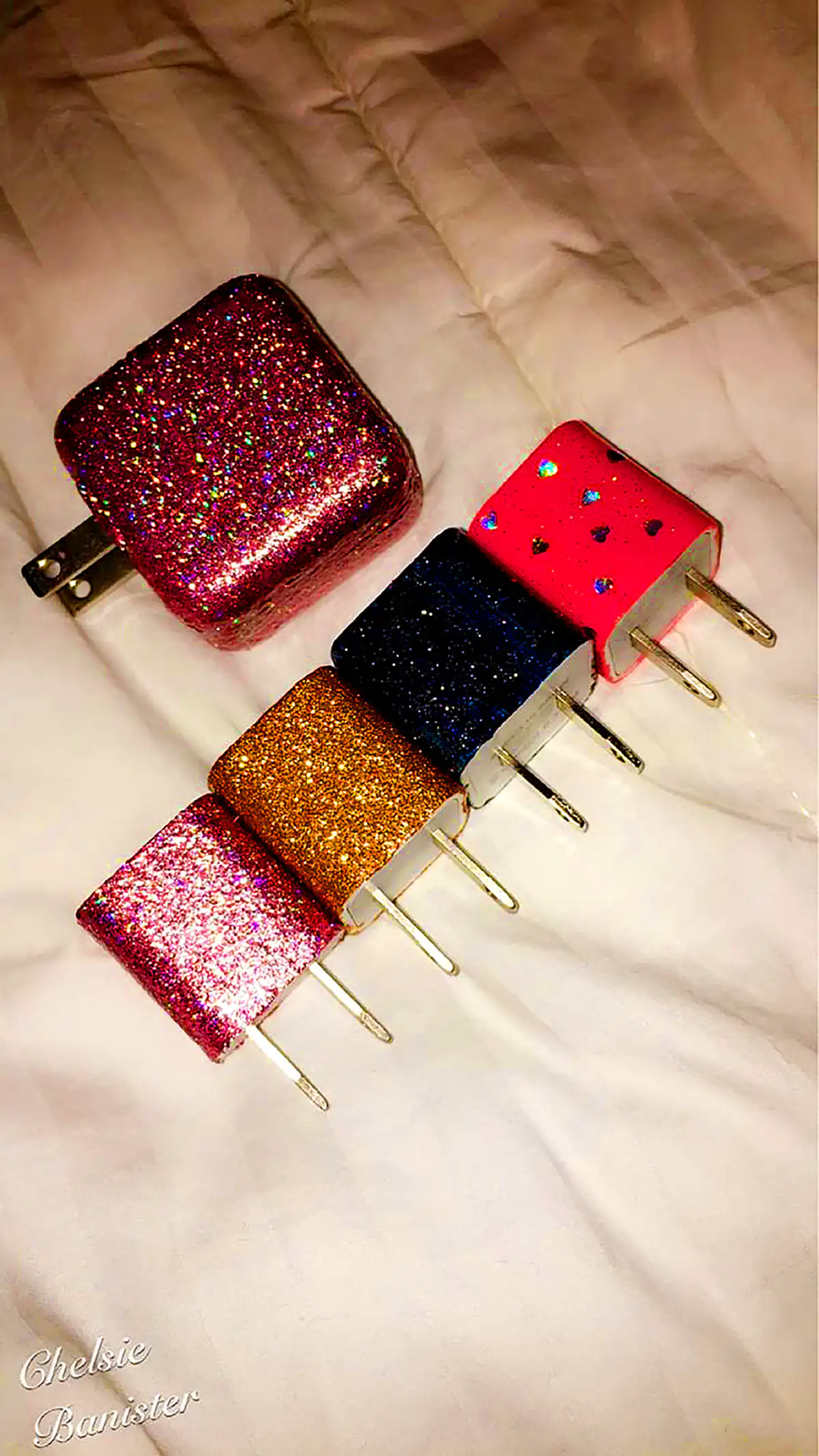 نقاشی روی شارژر