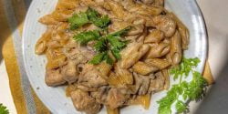 طرز تهیه پاستا پنه آلفردو ساده و رستورانی با طعمی بی نظیر