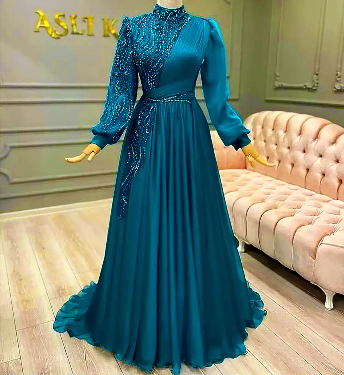 پیراهن گیپور ظریف و مجلسی