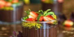 طرز تهیه پودینگ شکلاتی به روش مجلسی و با طعمی بی نظیر