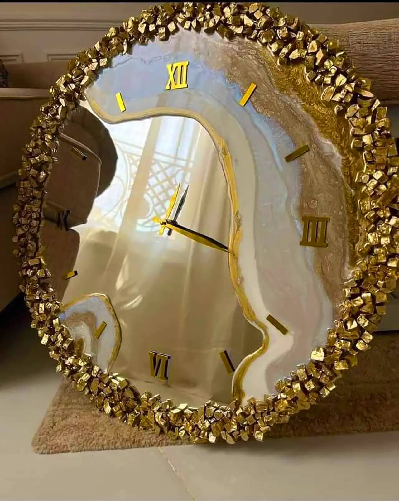 ساعت دیواری رزینی دست ساز
