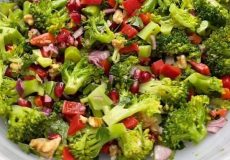 طرز تهیه سالاد کلم بروکلی