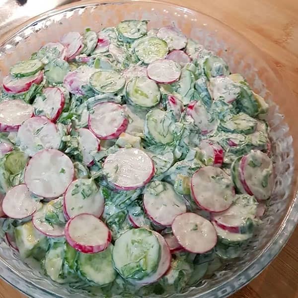 طرز تهیه سالاد خیار و تربچه , دستور پخت سالاد خیار و تربچه