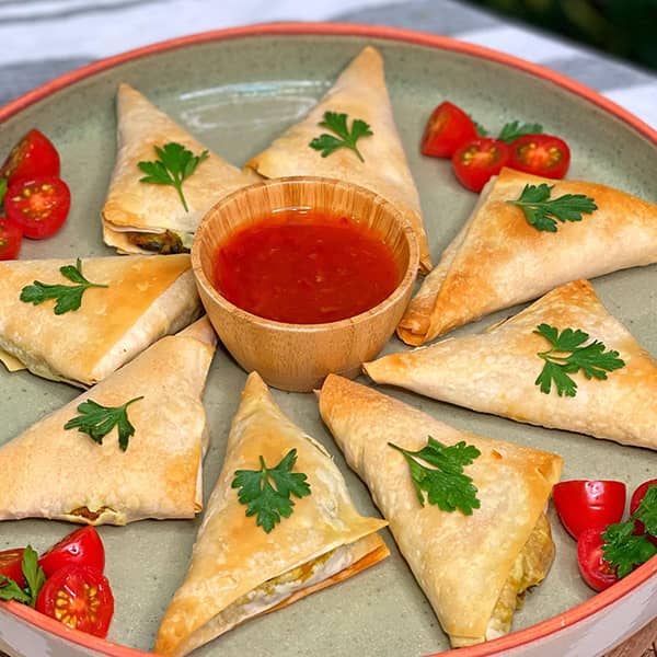 طرز تهیه سمبوسه در فر