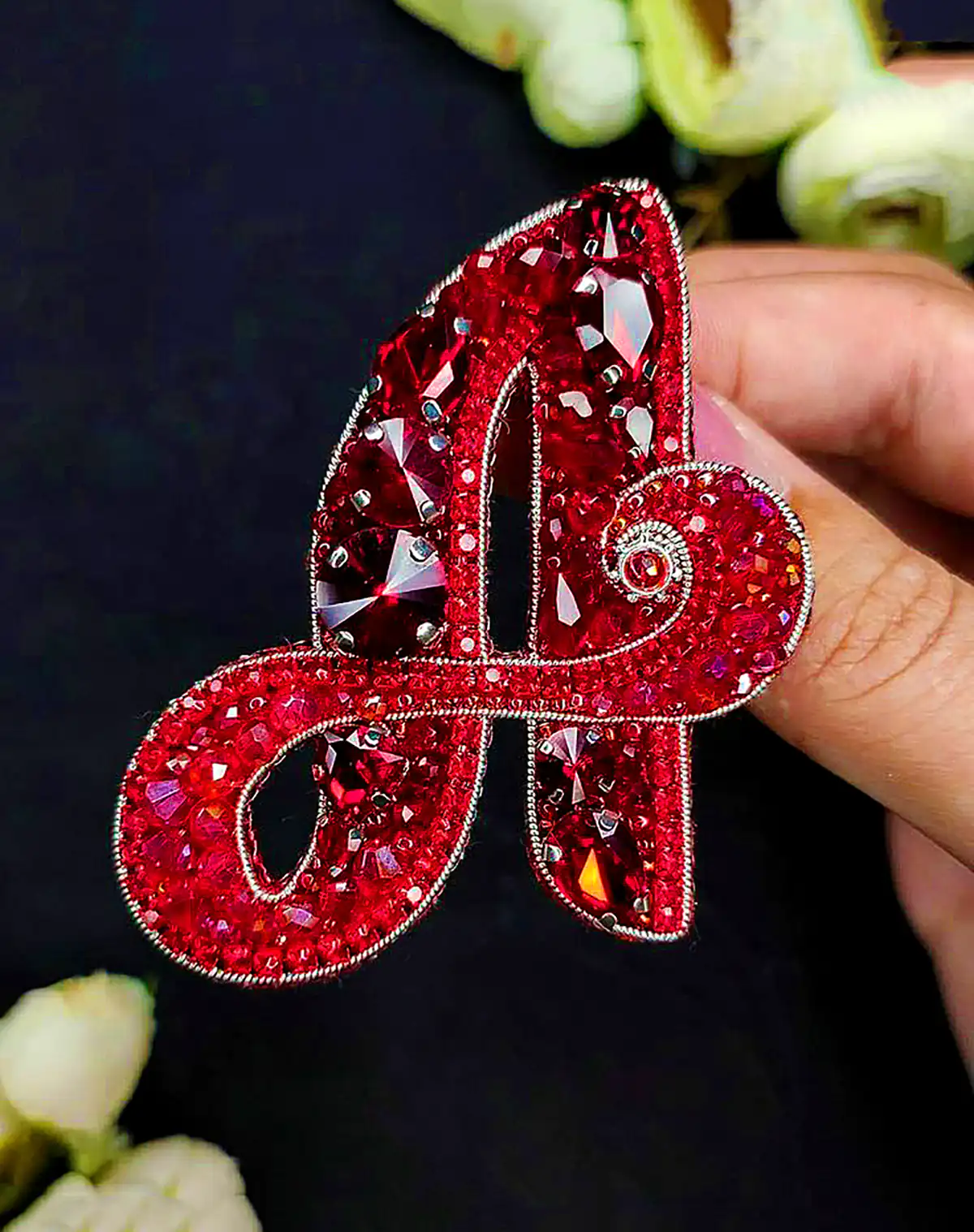 سنجاق سینه حروف انگلیسی