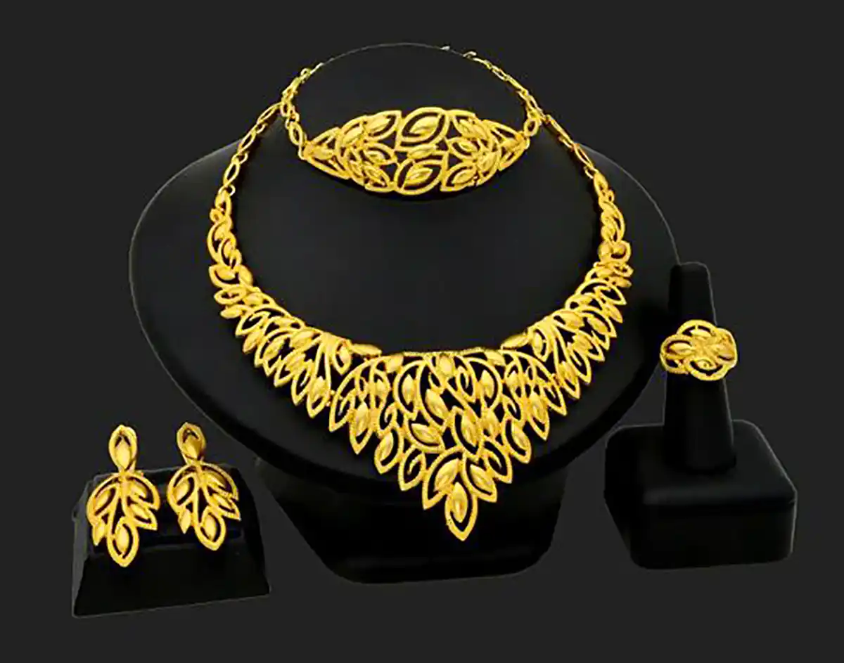 سرویس کلاسیک طلا عروس