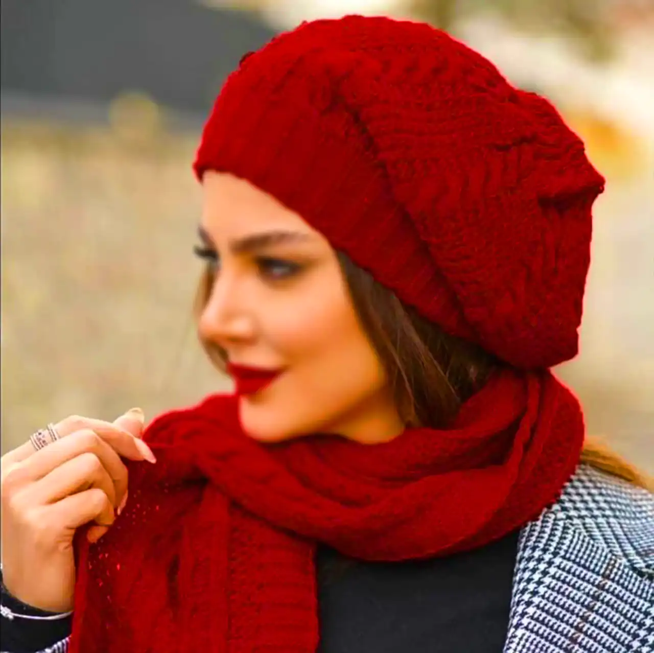 شال و کلاه قلاب بافی زنانه