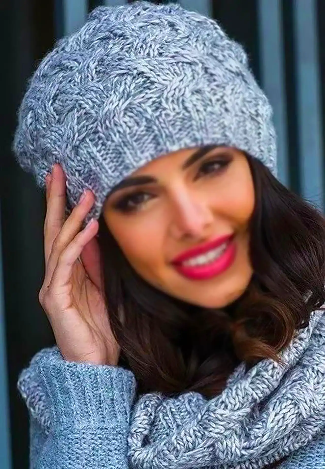 شال و کلاه قلاب بافی زنانه