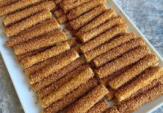 طرز تهیه شیرینی کنجدی