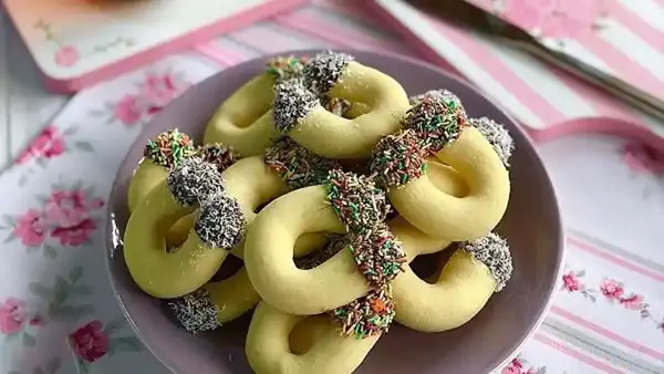 شیرینی مدل اشکی + شیرینی اشکی از سادهترین دستورهای پخت در دنیای شیرینیپزی