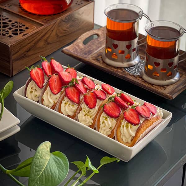 طرز تهیه تاکو توت فرنگی