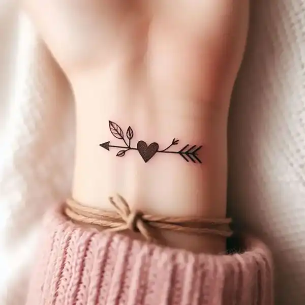 تاتو دخترانه خفن + نماد ظرافت،عشق و هنر در تاتو دخترانه خفن